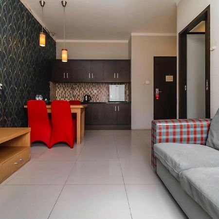 Reddoorz Plus Near Pantai Losari Macáçar Exterior foto