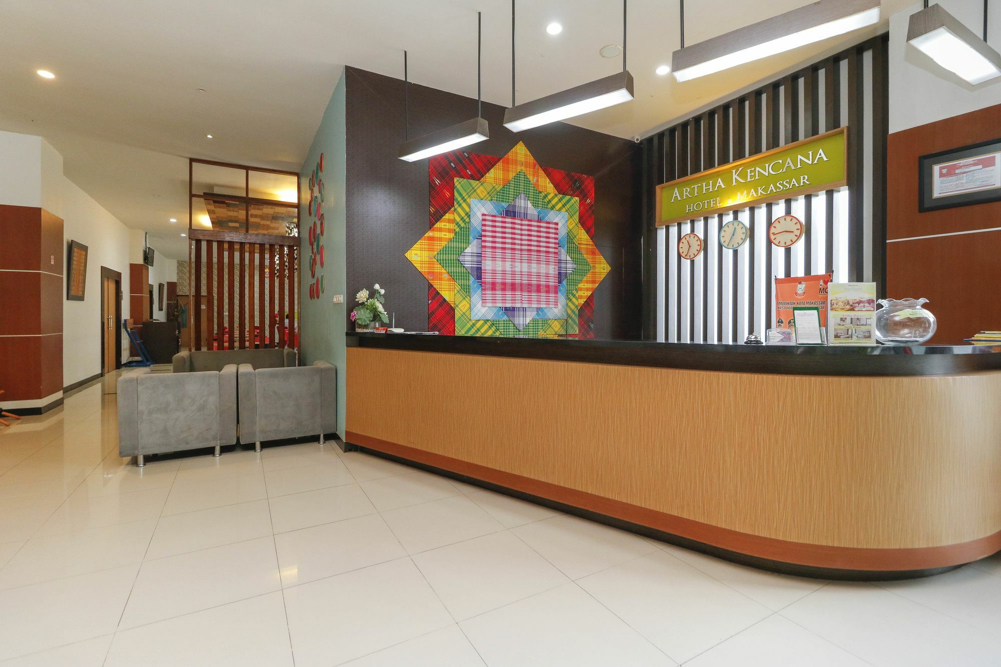 Reddoorz Plus Near Pantai Losari Macáçar Exterior foto
