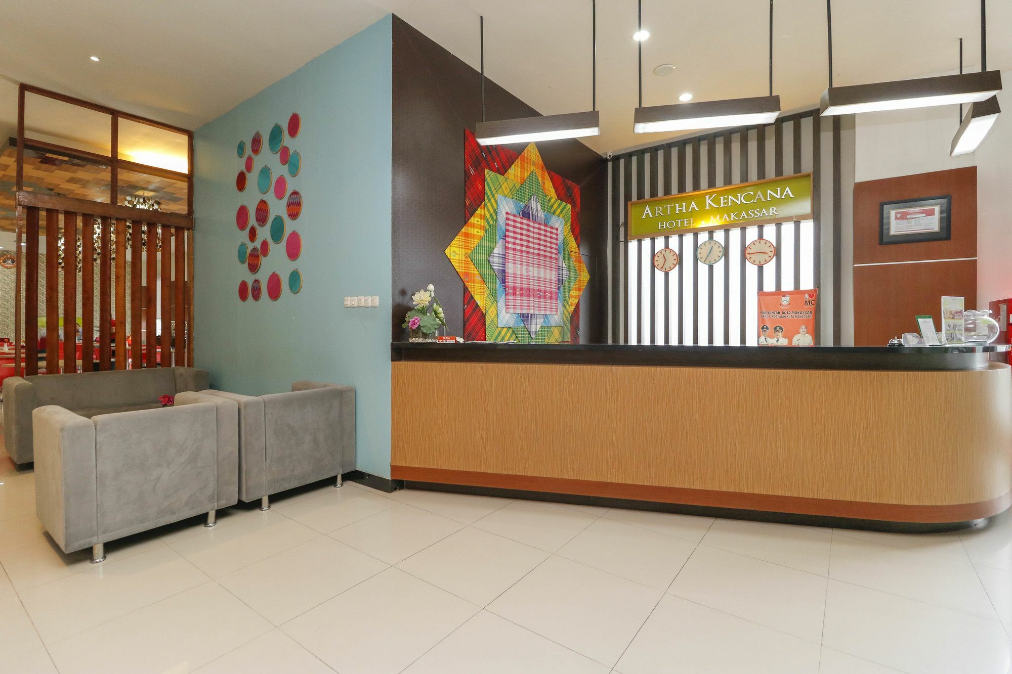 Reddoorz Plus Near Pantai Losari Macáçar Exterior foto